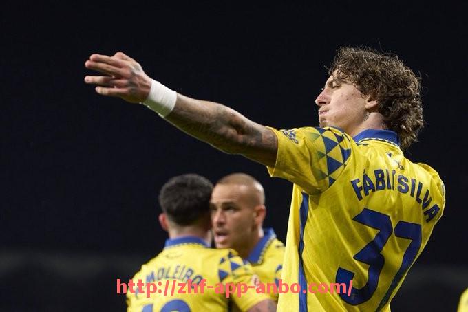 安博体育app下载-英超球队粤语的最新动态与历史回顾