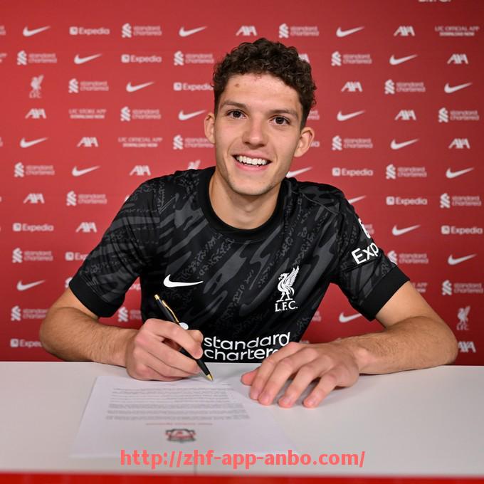 安博体育app下载-火箭队2013年完整阵容名单及战术打法解析